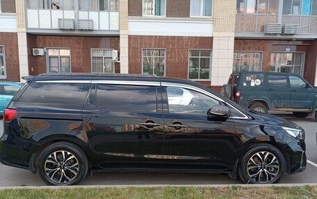 KIA Carnival III, 2020 год, 3 000 000 рублей, 4 фотография