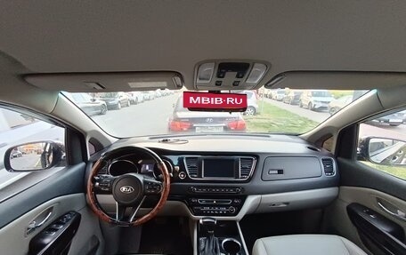 KIA Carnival III, 2020 год, 3 000 000 рублей, 7 фотография