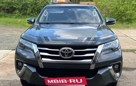 Toyota Fortuner II, 2018 год, 3 600 000 рублей, 2 фотография