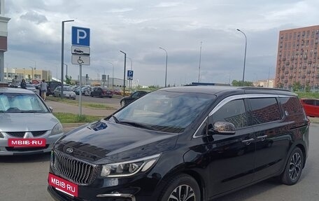 KIA Carnival III, 2020 год, 3 000 000 рублей, 3 фотография