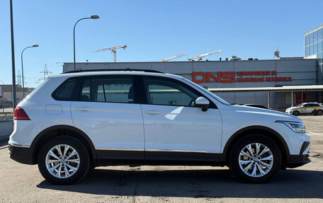 Volkswagen Tiguan II, 2021 год, 2 680 000 рублей, 3 фотография