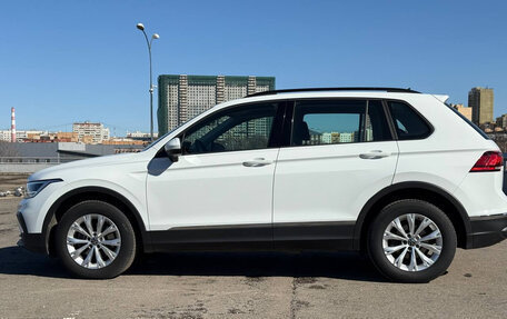 Volkswagen Tiguan II, 2021 год, 2 680 000 рублей, 7 фотография