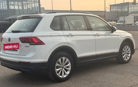 Volkswagen Tiguan II, 2021 год, 2 680 000 рублей, 4 фотография