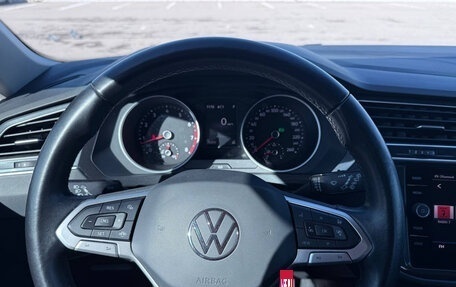 Volkswagen Tiguan II, 2021 год, 2 680 000 рублей, 14 фотография