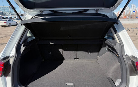 Volkswagen Tiguan II, 2021 год, 2 680 000 рублей, 18 фотография
