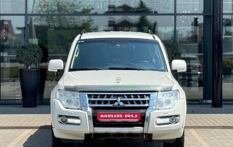 Mitsubishi Pajero IV, 2015 год, 2 400 000 рублей, 2 фотография