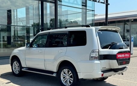 Mitsubishi Pajero IV, 2015 год, 2 400 000 рублей, 10 фотография