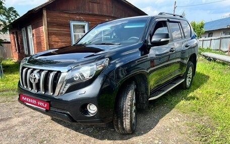 Toyota Land Cruiser Prado 150 рестайлинг 2, 2017 год, 4 260 000 рублей, 2 фотография