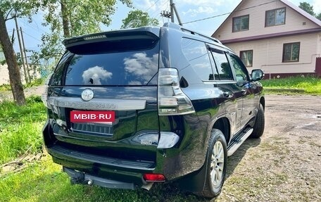 Toyota Land Cruiser Prado 150 рестайлинг 2, 2017 год, 4 260 000 рублей, 4 фотография