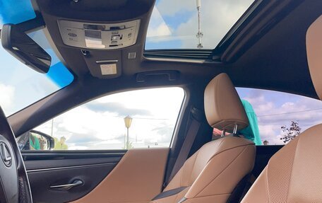 Lexus ES VII, 2020 год, 4 460 000 рублей, 16 фотография