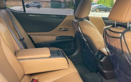 Lexus ES VII, 2020 год, 4 460 000 рублей, 14 фотография