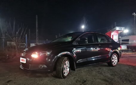 Volkswagen Polo VI (EU Market), 2012 год, 700 000 рублей, 4 фотография