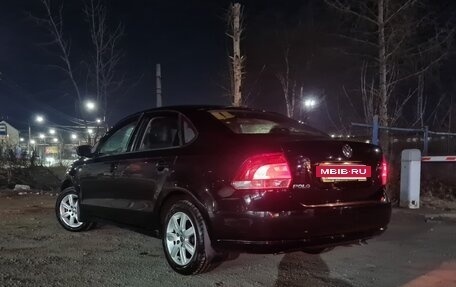 Volkswagen Polo VI (EU Market), 2012 год, 700 000 рублей, 2 фотография