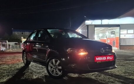 Volkswagen Polo VI (EU Market), 2012 год, 700 000 рублей, 6 фотография