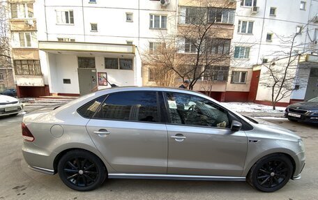 Volkswagen Polo VI (EU Market), 2017 год, 950 000 рублей, 7 фотография