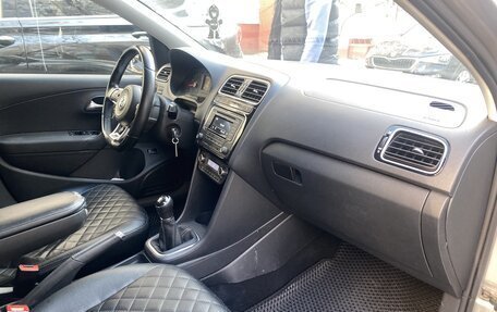 Volkswagen Polo VI (EU Market), 2017 год, 950 000 рублей, 16 фотография