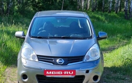 Nissan Note II рестайлинг, 2012 год, 700 000 рублей, 2 фотография
