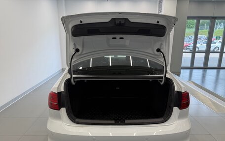 Volkswagen Jetta VI, 2017 год, 1 360 000 рублей, 8 фотография