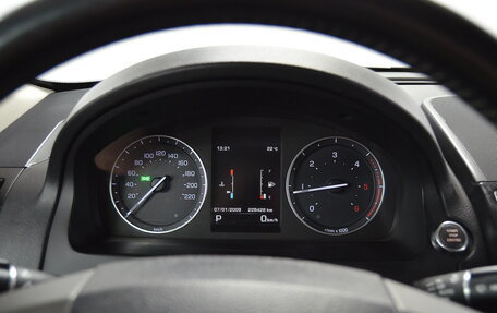 Land Rover Freelander II рестайлинг 2, 2013 год, 1 400 000 рублей, 12 фотография