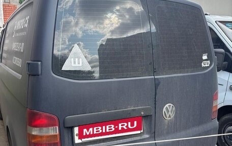 Volkswagen Transporter T5 рестайлинг, 2005 год, 570 000 рублей, 6 фотография