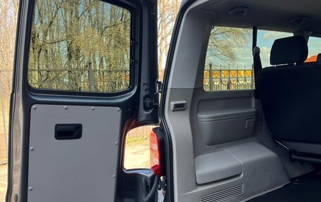 Volkswagen Caravelle T6 рестайлинг, 2017 год, 2 750 000 рублей, 15 фотография