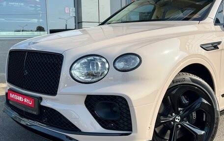 Bentley Bentayga I, 2022 год, 28 500 000 рублей, 3 фотография