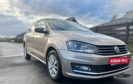 Volkswagen Polo VI (EU Market), 2017 год, 1 249 000 рублей, 2 фотография