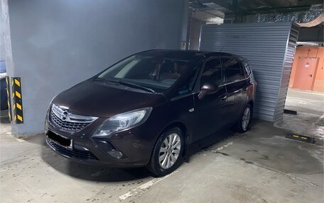 Opel Zafira C рестайлинг, 2013 год, 1 146 000 рублей, 5 фотография