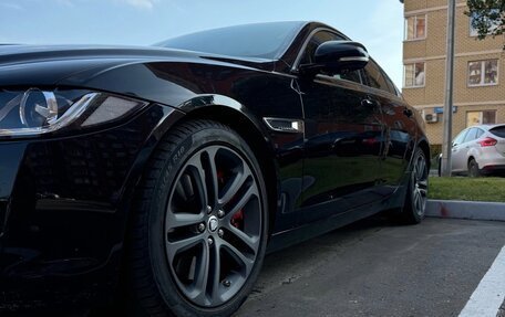 Jaguar XE I рестайлинг, 2015 год, 2 100 000 рублей, 35 фотография