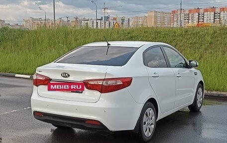 KIA Rio III рестайлинг, 2013 год, 890 000 рублей, 4 фотография
