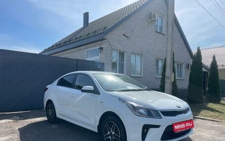 KIA Rio IV, 2019 год, 1 510 000 рублей, 3 фотография