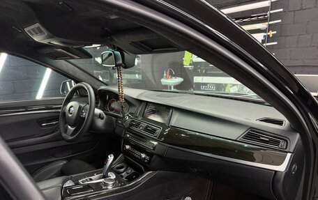 BMW 5 серия, 2016 год, 2 915 000 рублей, 14 фотография