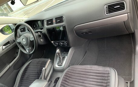 Volkswagen Jetta VI, 2013 год, 1 175 000 рублей, 10 фотография