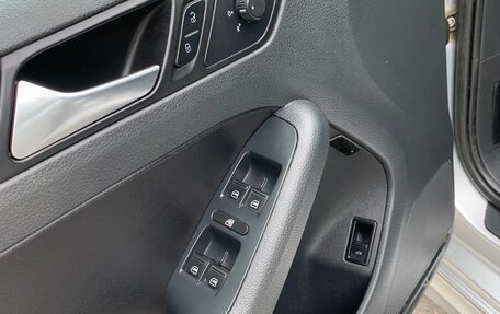 Volkswagen Jetta VI, 2013 год, 1 175 000 рублей, 17 фотография