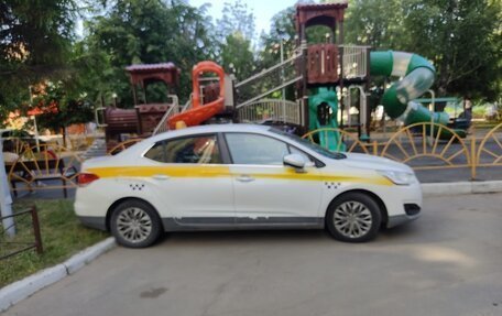 Citroen C4 II рестайлинг, 2014 год, 520 000 рублей, 3 фотография