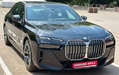 BMW 7 серия, 2023 год, 13 100 000 рублей, 2 фотография