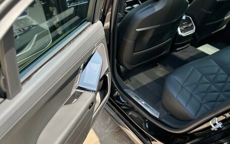 BMW 7 серия, 2023 год, 13 100 000 рублей, 9 фотография