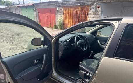 Renault Logan II, 2020 год, 1 050 000 рублей, 9 фотография