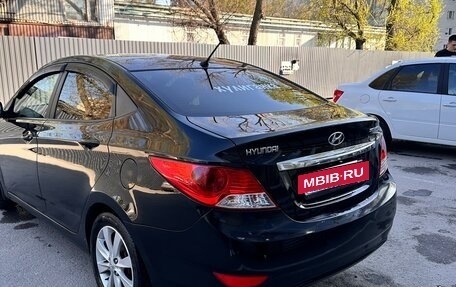 Hyundai Solaris II рестайлинг, 2012 год, 780 000 рублей, 7 фотография