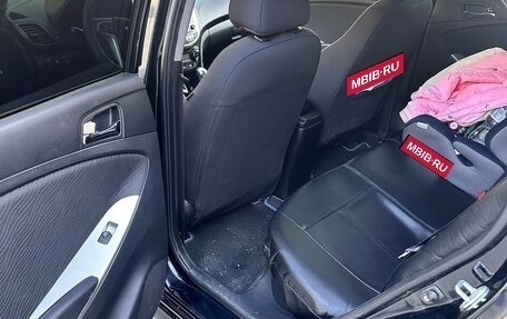 Hyundai Solaris II рестайлинг, 2012 год, 780 000 рублей, 12 фотография