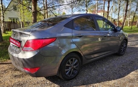 Hyundai Solaris II рестайлинг, 2015 год, 1 150 000 рублей, 7 фотография