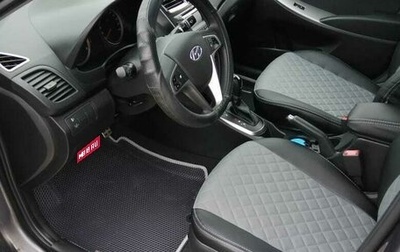 Hyundai Solaris II рестайлинг, 2015 год, 1 150 000 рублей, 1 фотография