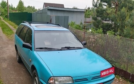 Nissan Primera II рестайлинг, 1994 год, 100 000 рублей, 2 фотография