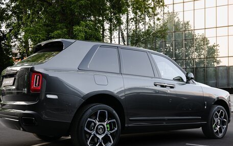 Rolls-Royce Cullinan, 2023 год, 59 000 000 рублей, 6 фотография