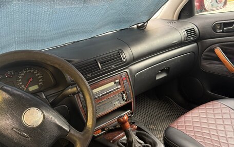 Volkswagen Passat B5+ рестайлинг, 1998 год, 300 000 рублей, 4 фотография