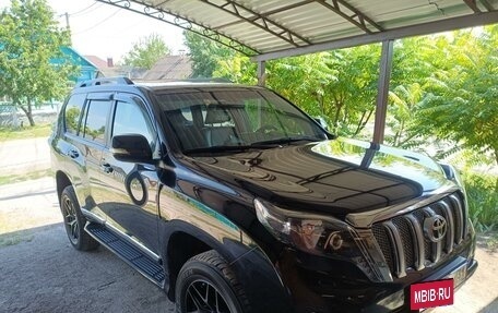 Toyota Land Cruiser Prado 150 рестайлинг 2, 2017 год, 4 321 000 рублей, 4 фотография