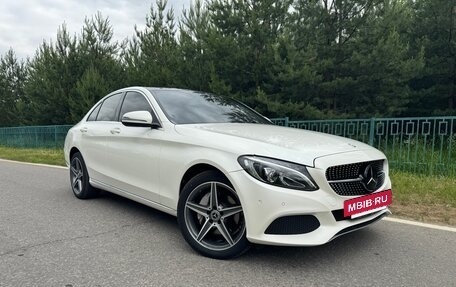 Mercedes-Benz C-Класс, 2016 год, 2 590 000 рублей, 2 фотография
