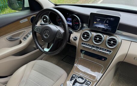 Mercedes-Benz C-Класс, 2016 год, 2 590 000 рублей, 26 фотография
