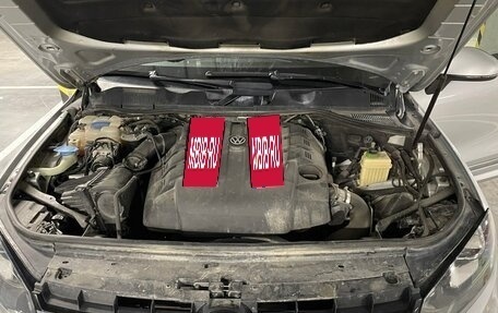 Volkswagen Touareg III, 2011 год, 2 200 000 рублей, 15 фотография
