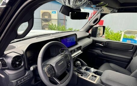 Toyota Land Cruiser Prado, 2024 год, 7 400 000 рублей, 5 фотография